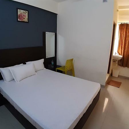 D' Park Inn Annexe Tiruchirappalli Bagian luar foto